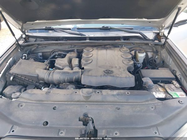 2016 TOYOTA 4RUNNER LIMITED — I10