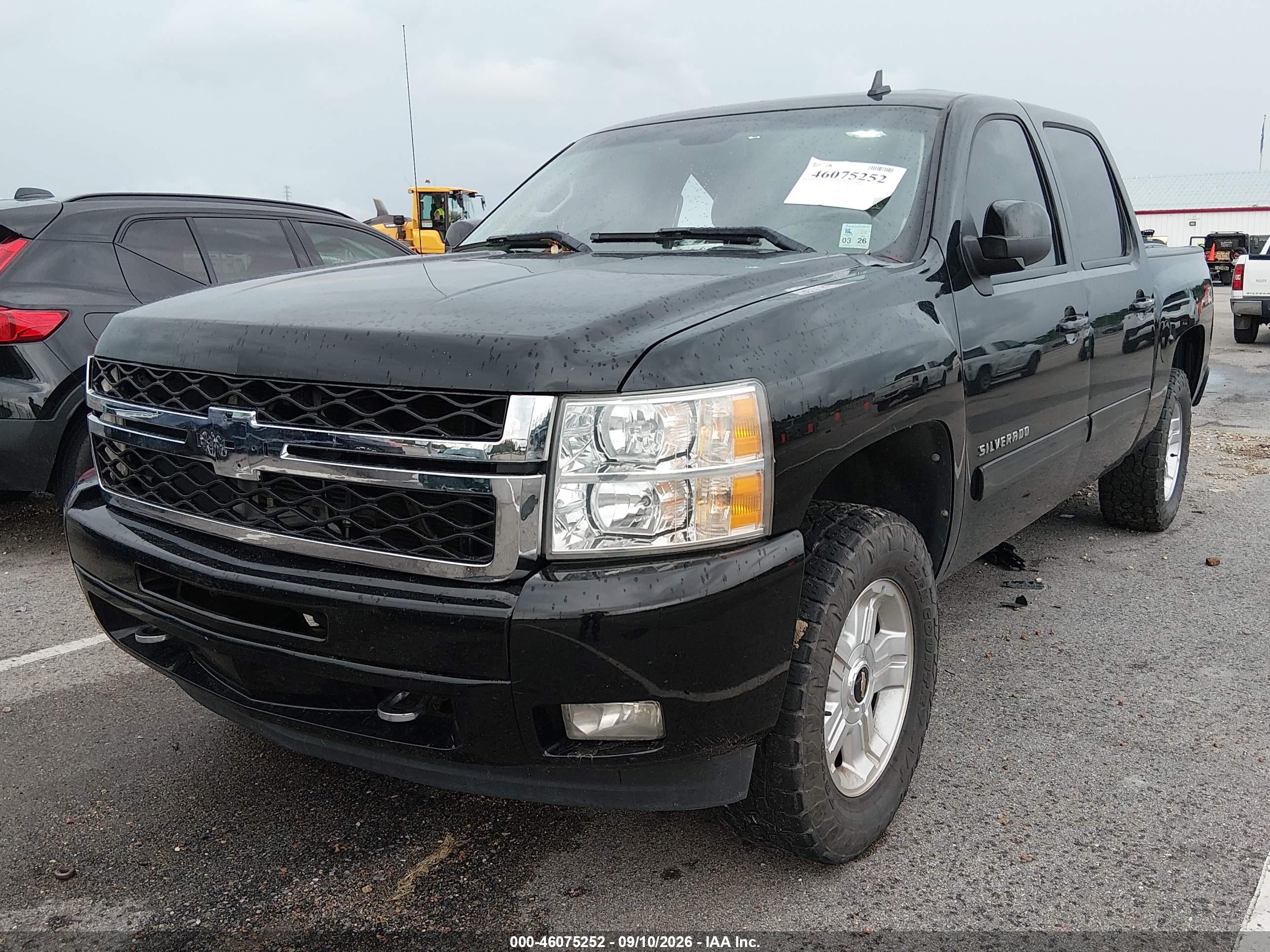 2012 CHEVROLET SILVERADO 1500 LTZ — I2