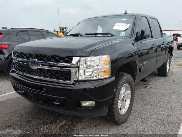 2012 CHEVROLET SILVERADO 1500 — I2