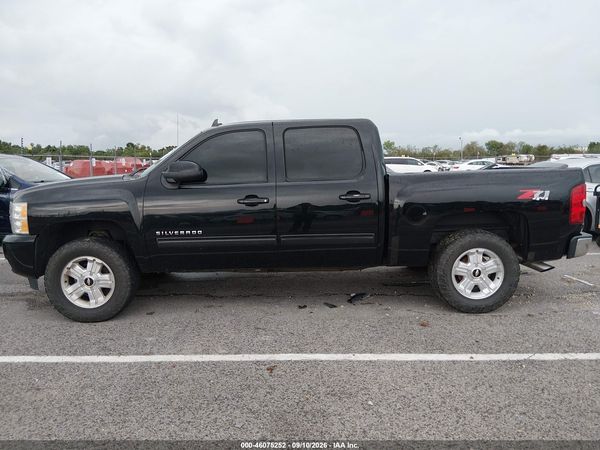 2012 CHEVROLET SILVERADO 1500 LTZ — I117