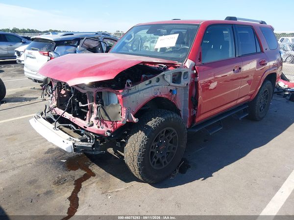 2023 TOYOTA 4RUNNER — I2