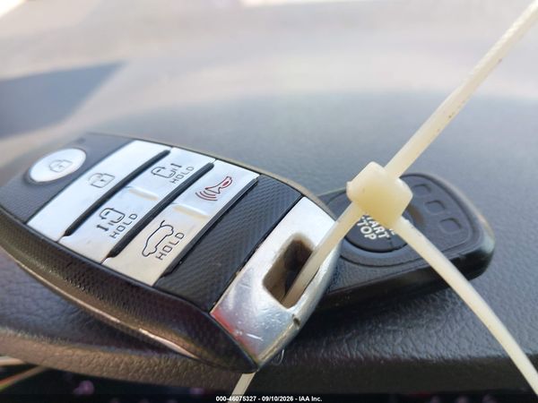 2016 KIA SEDONA EX — I11