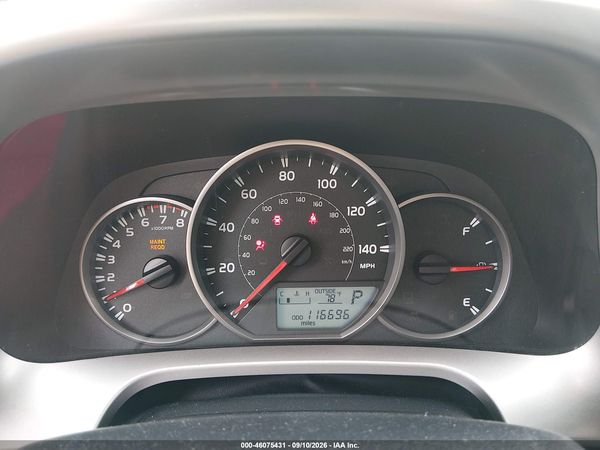 2016 TOYOTA RAV4 LE — I7