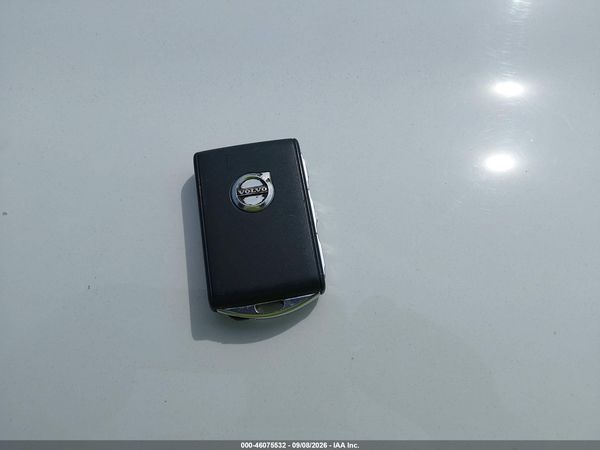 2021 VOLVO XC90 RECHARGE PLUG-IN HYBRID