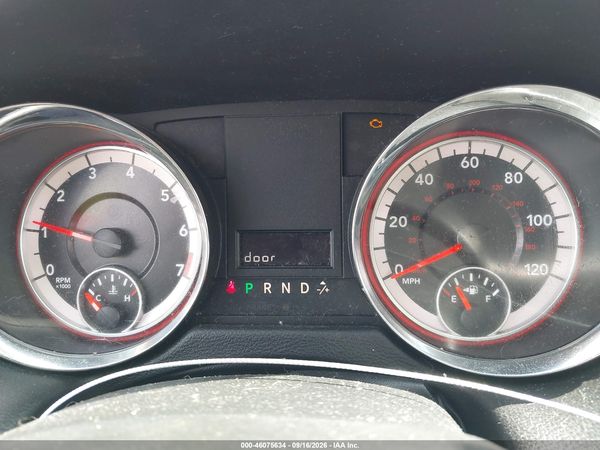 2016 DODGE GRAND CARAVAN SE — I154