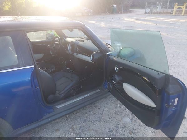 2012 MINI COOPER S