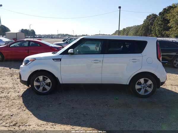 2019 KIA SOUL Base