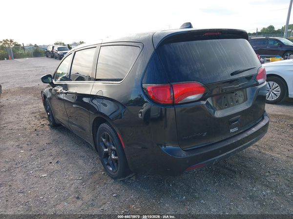 2020 CHRYSLER PACIFICA TOURING — I3