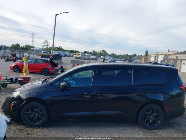 2020 CHRYSLER PACIFICA TOURING — I117