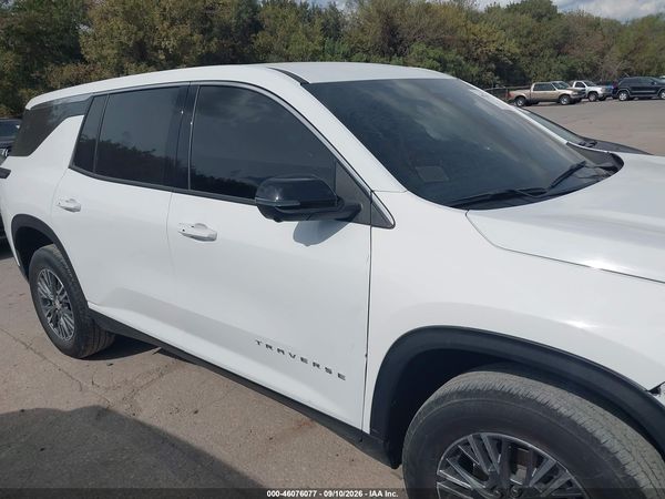 2024 CHEVROLET TRAVERSE FWD LS — I116