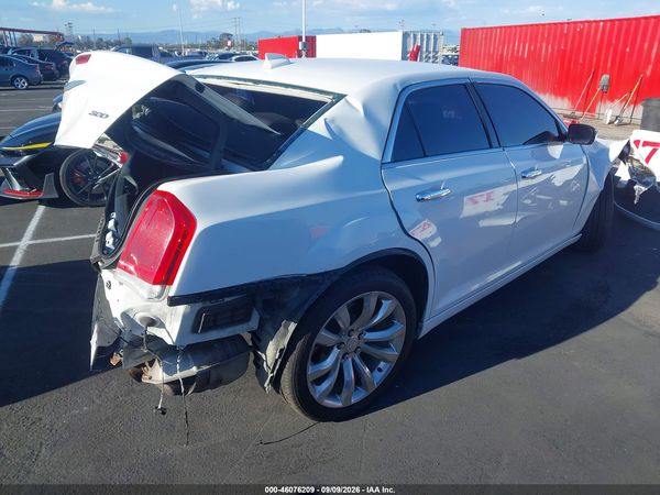 2018 CHRYSLER 300 LIMITED — I4