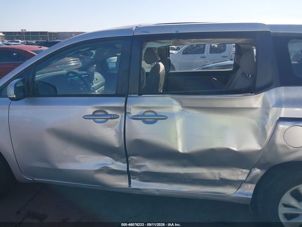 2016 KIA SEDONA L — I117