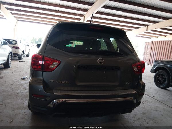 2018 NISSAN PATHFINDER SV