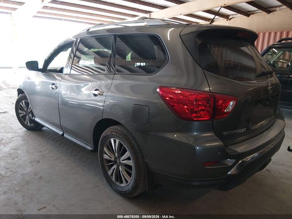 2018 NISSAN PATHFINDER SV
