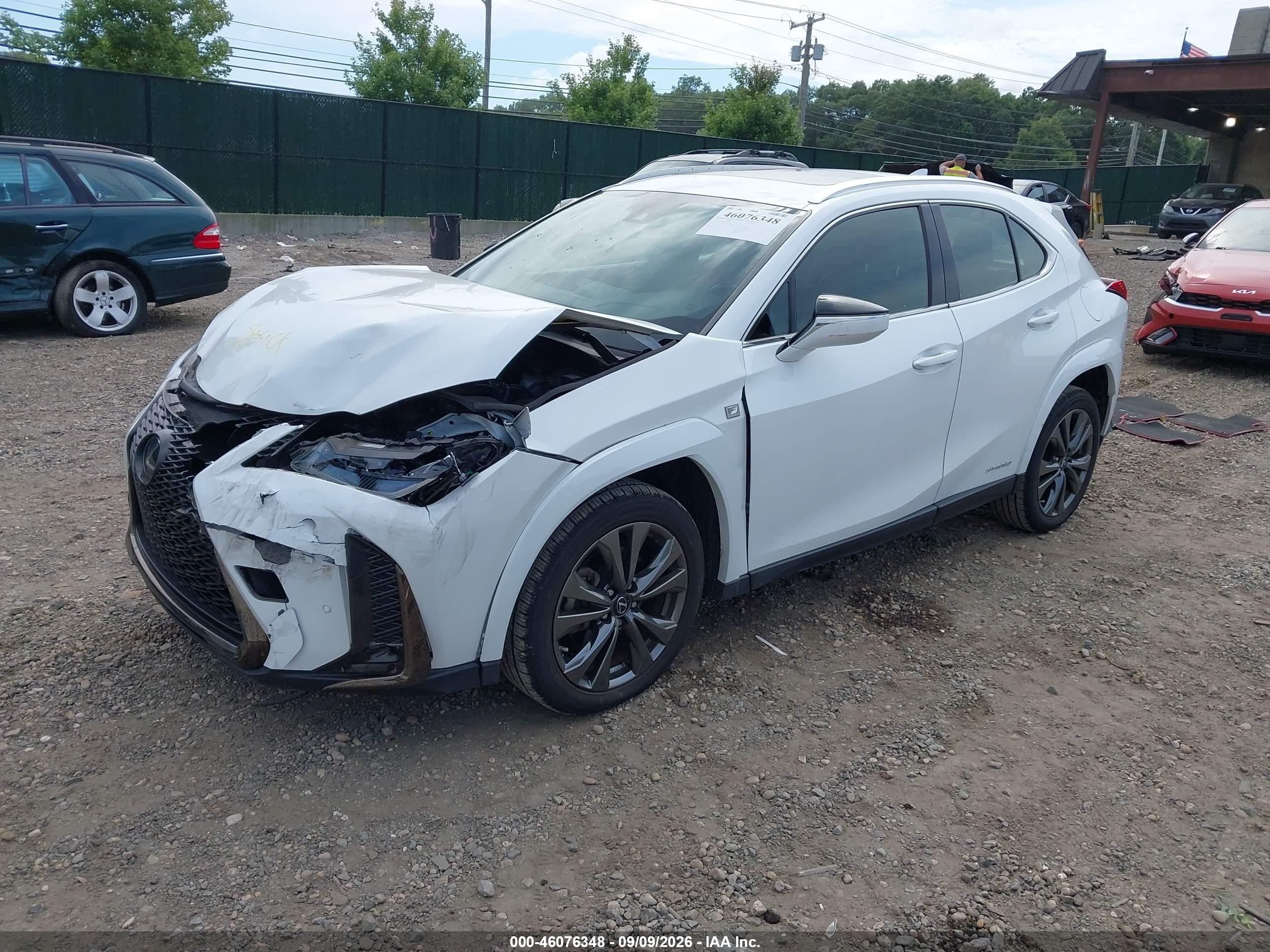 2022 LEXUS UX 250H F SPORT — I2