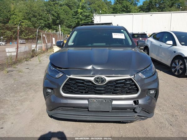 2022 TOYOTA HIGHLANDER LE — I115