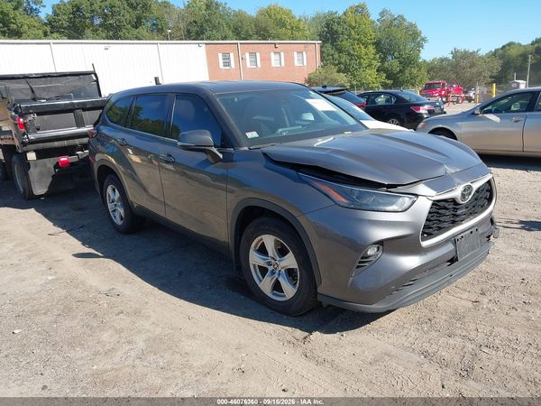 2022 TOYOTA HIGHLANDER LE — I116