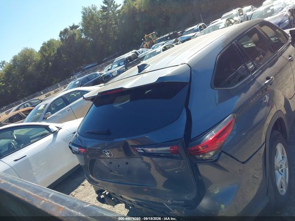 2022 TOYOTA HIGHLANDER LE — I119