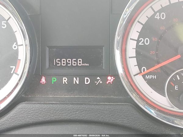 2013 DODGE GRAND CARAVAN SXT — I118