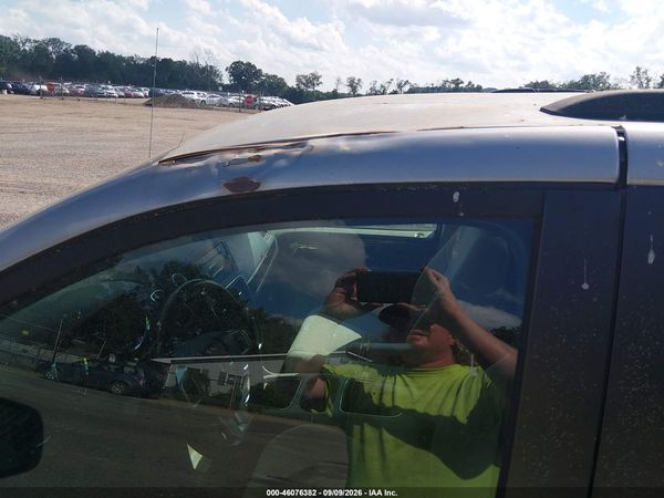 2013 DODGE GRAND CARAVAN SXT — I155
