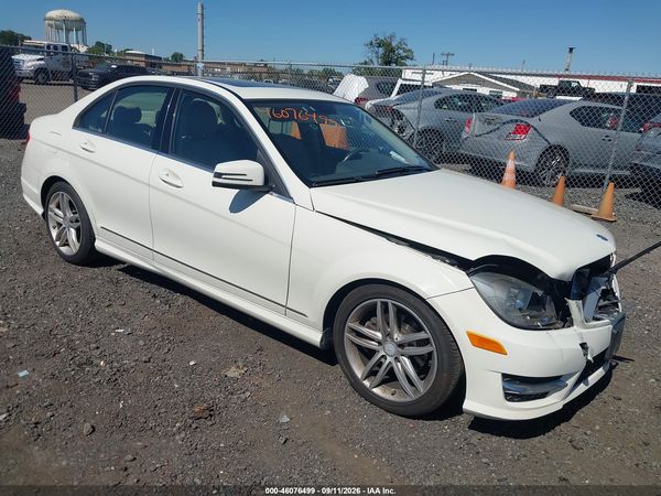 2012 MERCEDES-BENZ C 300 SPORT 4MATIC — I1