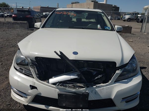 2012 MERCEDES-BENZ C 300 SPORT 4MATIC — I115