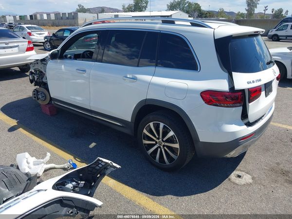 2023 MERCEDES-BENZ GLB 250 GLB250 — I3