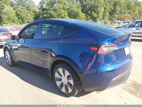 2021 TESLA MODEL Y — I3