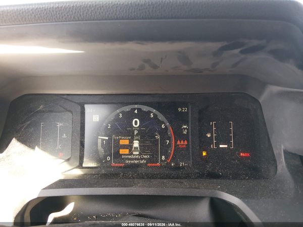 2024 TOYOTA TACOMA SR5 — I7