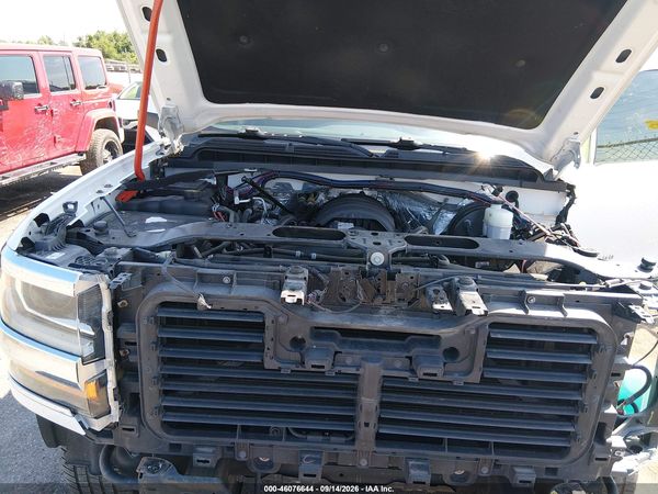 2017 CHEVROLET SILVERADO 1500 LT — I10