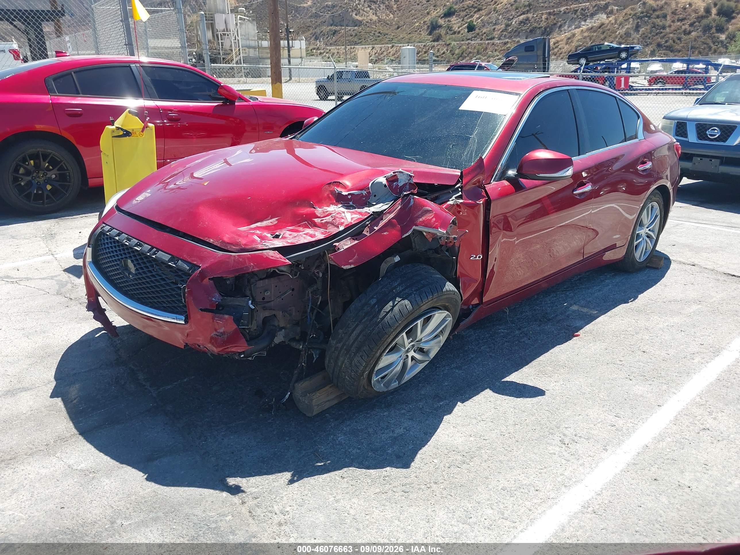 2016 INFINITI Q50 2.0T BASE/2.0T PREMIUM — I2