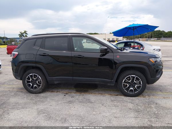 2025 JEEP COMPASS TRAILHAWK 4X4