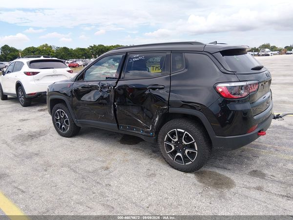 2025 JEEP COMPASS TRAILHAWK 4X4