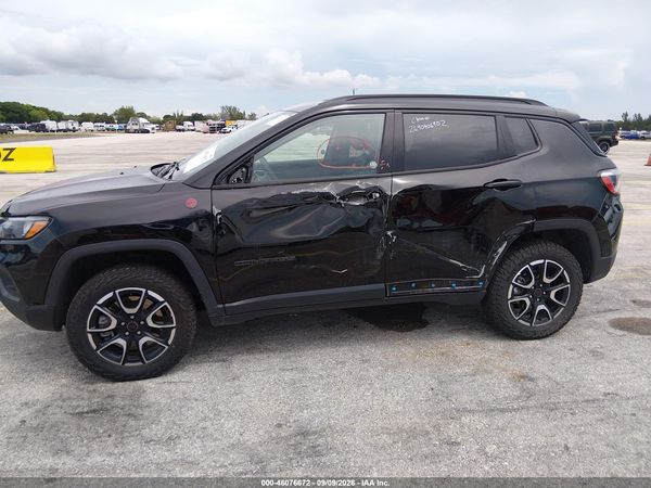 2025 JEEP COMPASS TRAILHAWK 4X4