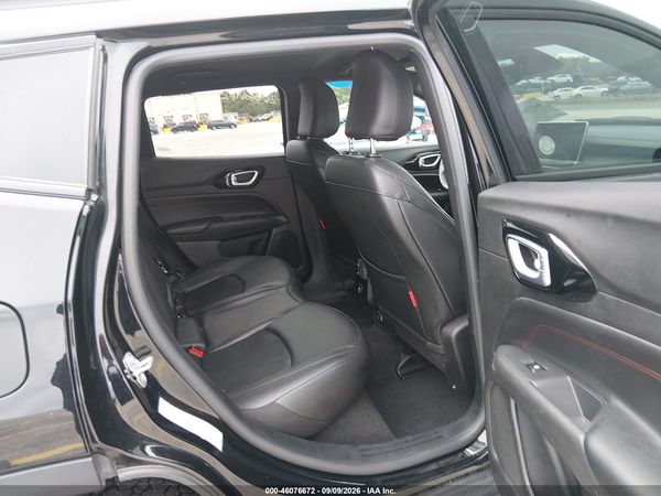 2025 JEEP COMPASS TRAILHAWK 4X4