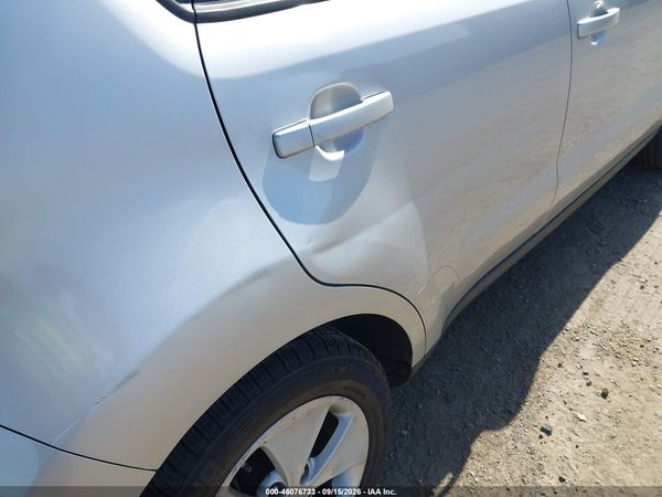 2016 KIA SOUL Plus — I154