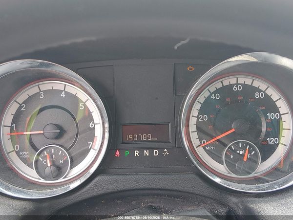 2016 DODGE GRAND CARAVAN AMERICAN VALUE PKG — I7