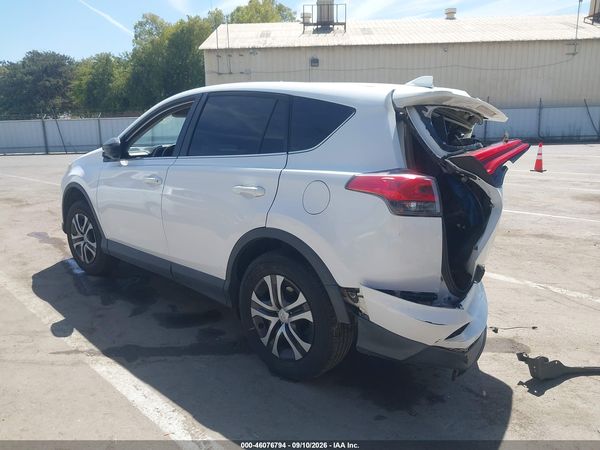 2018 TOYOTA RAV4 LE — I3