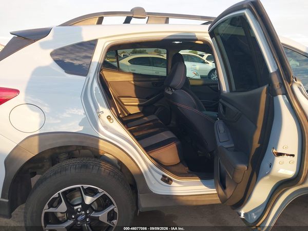 2020 SUBARU CROSSTREK PREMIUM — I8