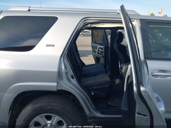 2016 TOYOTA 4RUNNER SR5 — I8