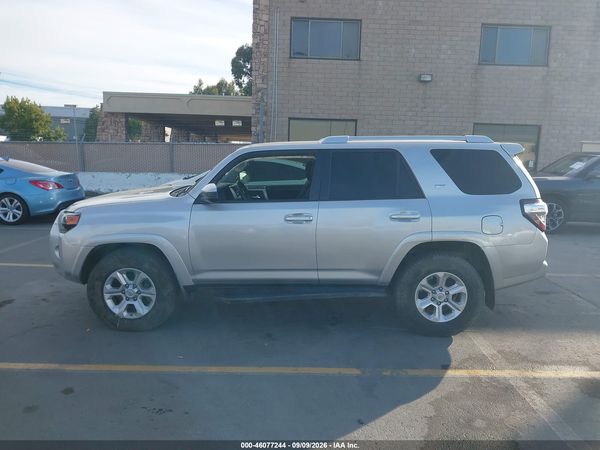 2016 TOYOTA 4RUNNER SR5 — I117