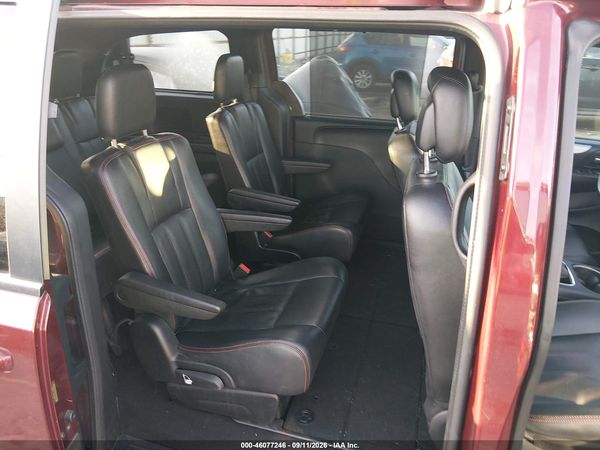 2019 DODGE GRAND CARAVAN GT — I8