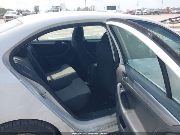 2017 VOLKSWAGEN JETTA 1.4T S — I8