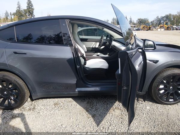 2020 TESLA MODEL Y — I5