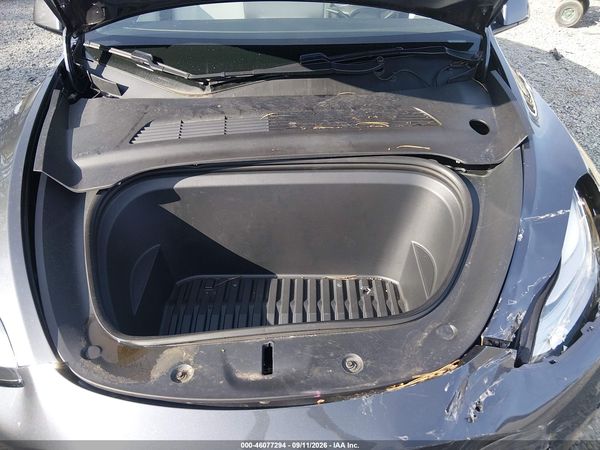 2020 TESLA MODEL Y — I10