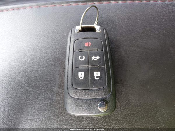 2013 CHEVROLET EQUINOX LTZ — I11