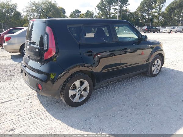 2018 KIA SOUL Base