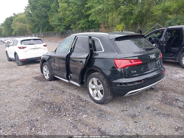 2019 AUDI Q5 45 PREMIUM — I3