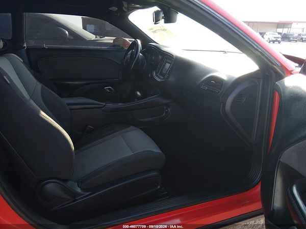 2015 DODGE CHALLENGER SXT