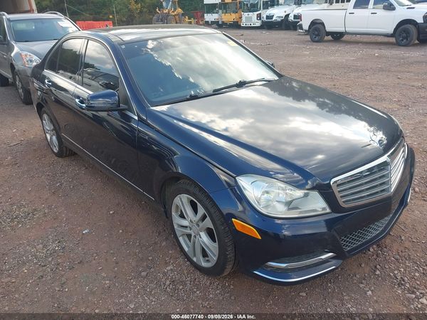 2014 MERCEDES-BENZ C 300 LUXURY 4MATIC
